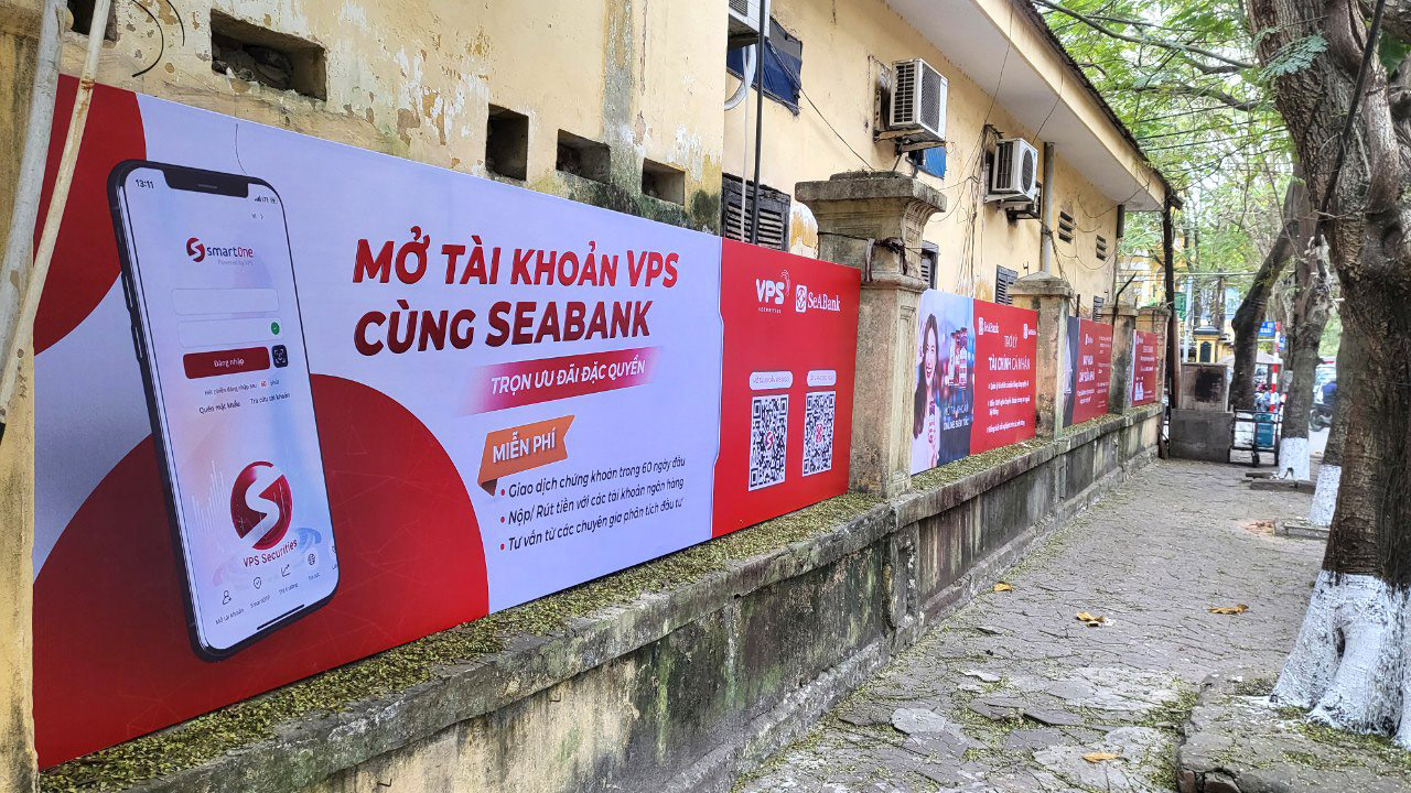 in banner quảng cáo