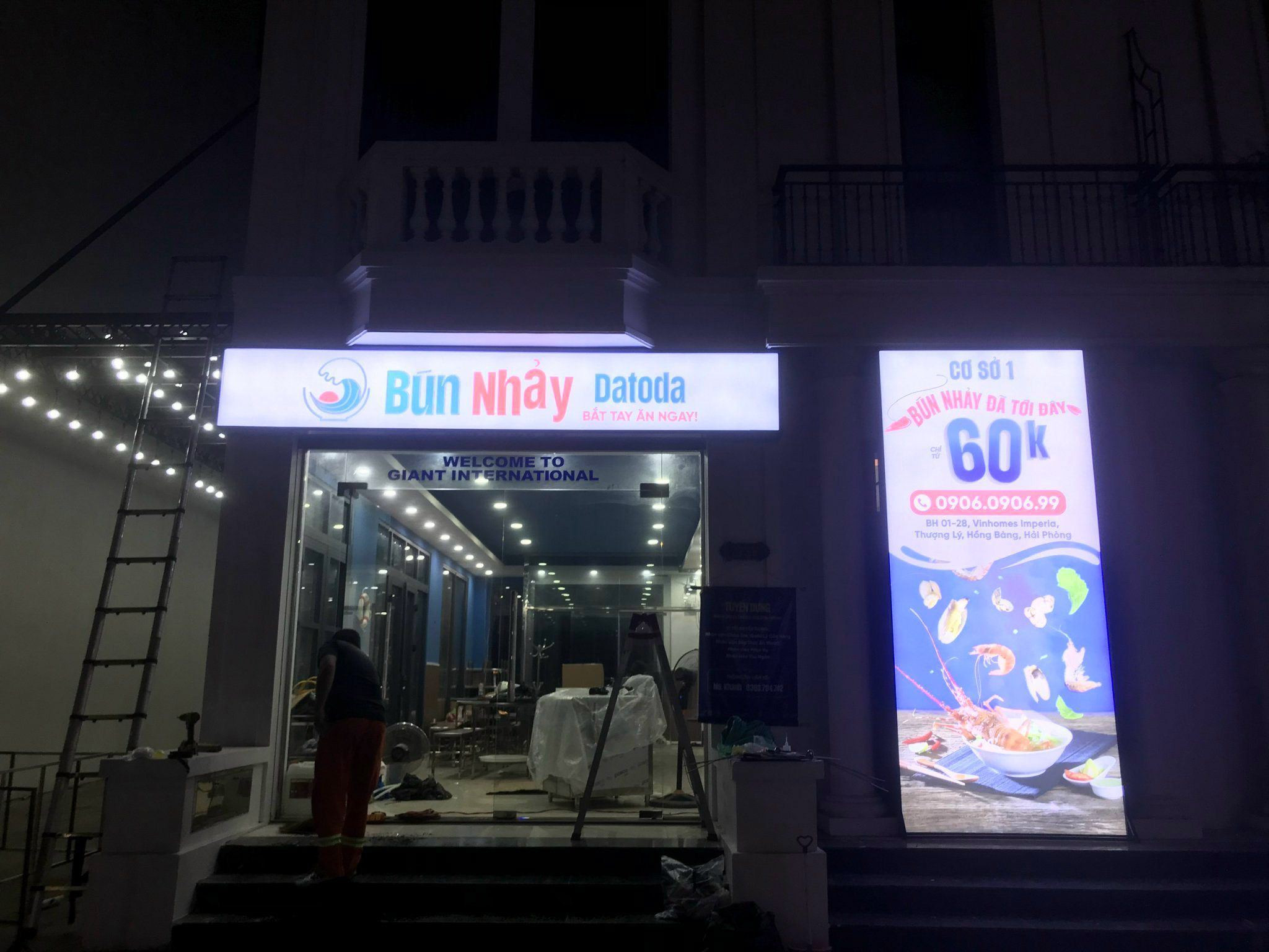 in bạt 3m xuyên đèn